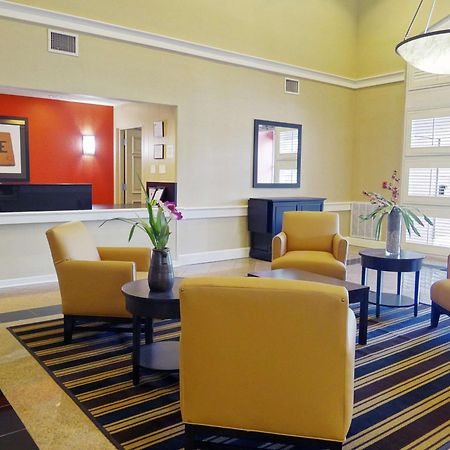 Extended Stay America Select Suites - Orlando - Maitland - Summit Tower Blvd Алтамонте Спрингс Екстериор снимка
