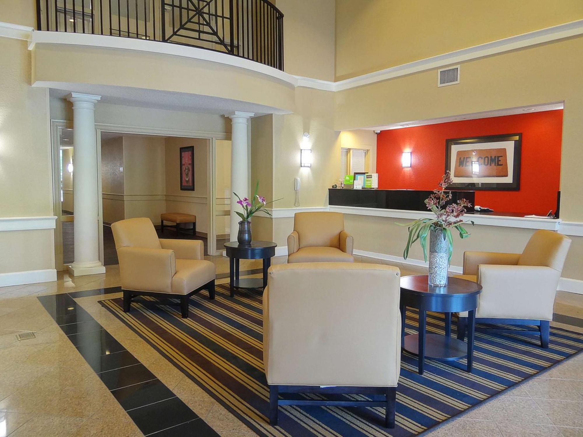 Extended Stay America Select Suites - Orlando - Maitland - Summit Tower Blvd Алтамонте Спрингс Екстериор снимка