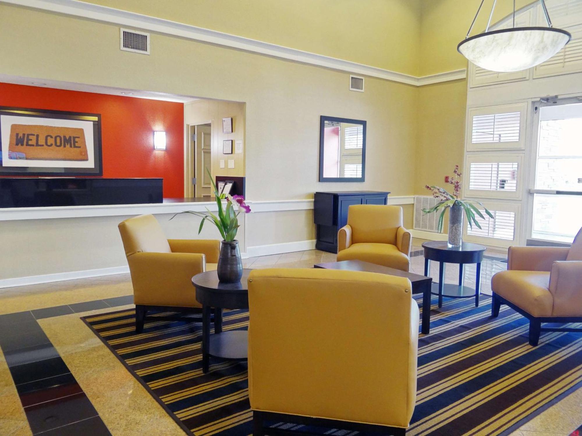 Extended Stay America Select Suites - Orlando - Maitland - Summit Tower Blvd Алтамонте Спрингс Екстериор снимка