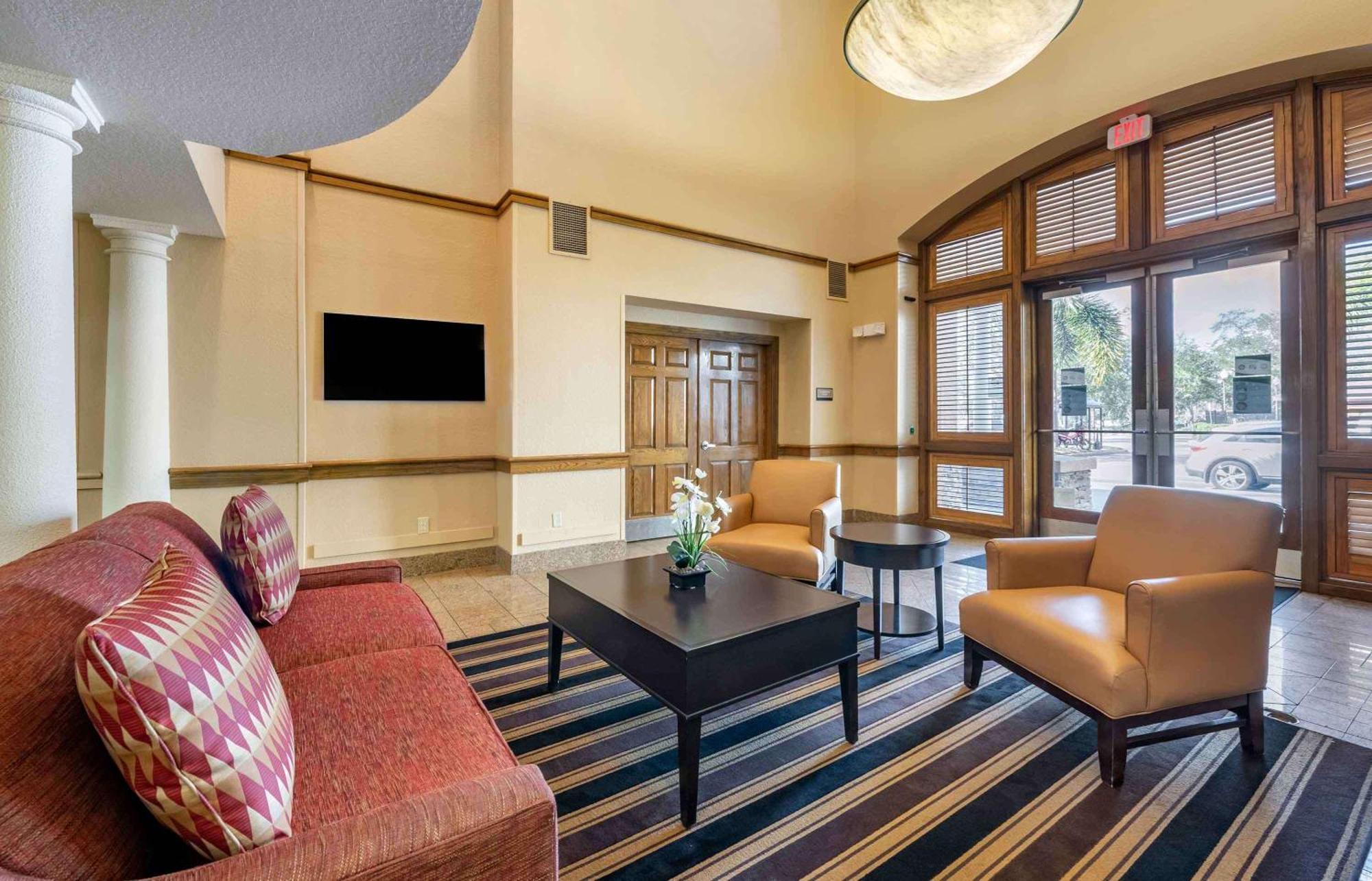 Extended Stay America Select Suites - Orlando - Maitland - Summit Tower Blvd Алтамонте Спрингс Екстериор снимка